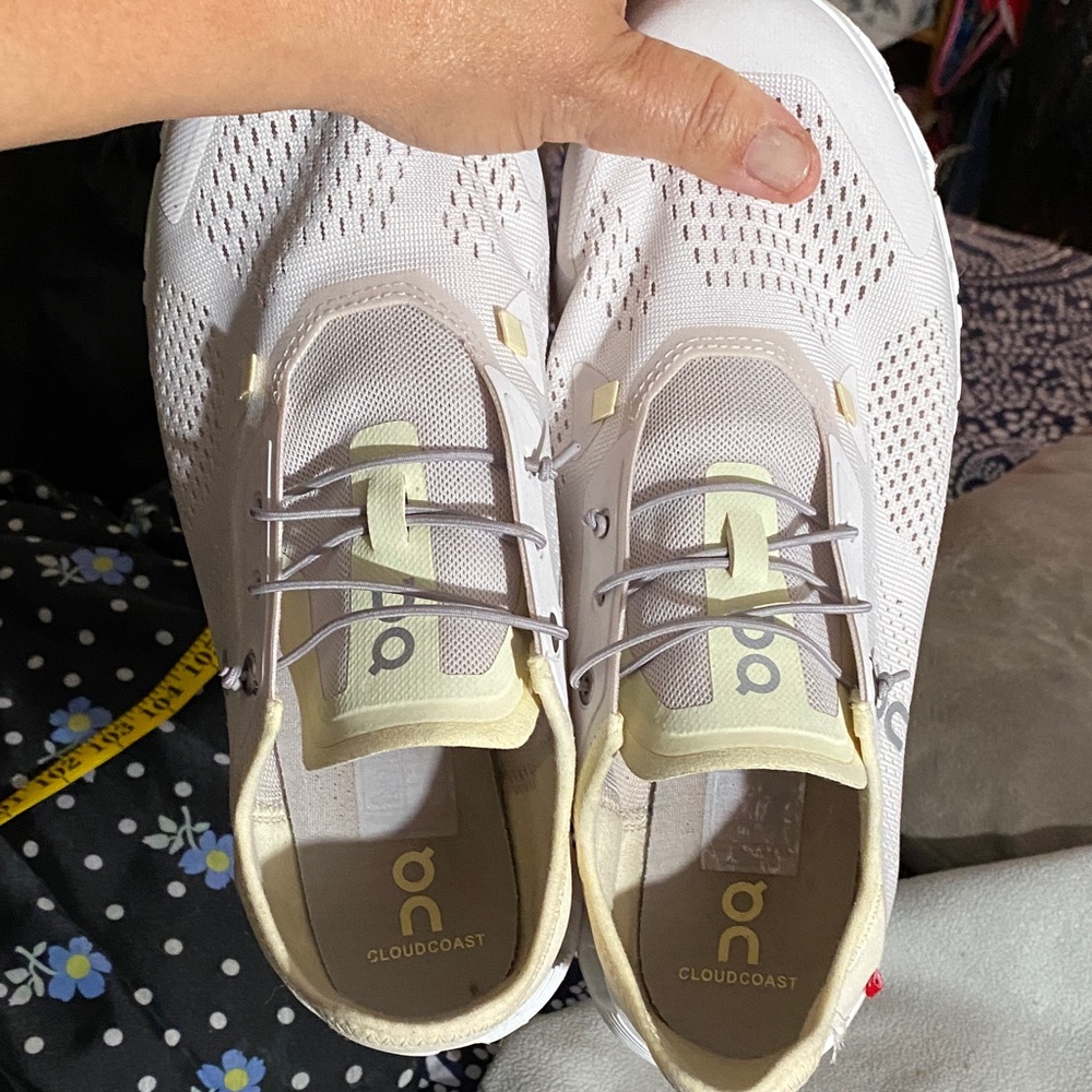 On Running Cloudcoast Women’s Lace-Up Athletic Shoes in White and Pale Yellow
